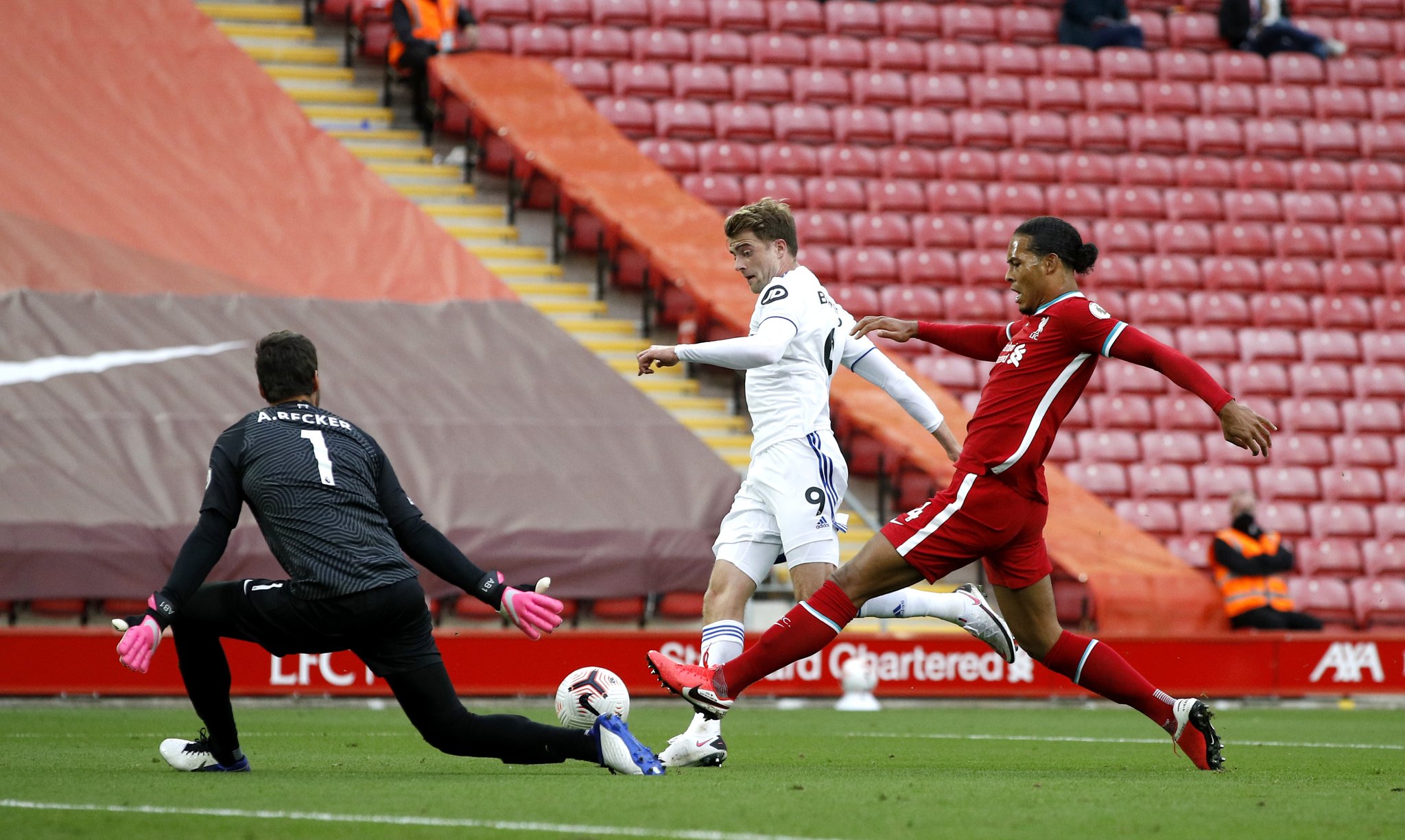 着关键角色 着关键角色