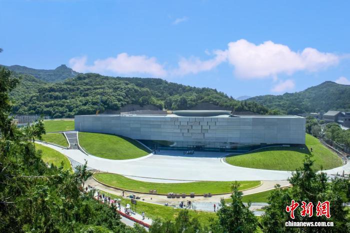 多多28官网：聚焦前沿娱乐，洞悉平台变革 - 多多28