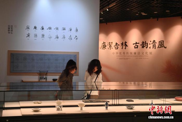 多多28官网：聚焦前沿娱乐，洞悉平台变革 - 多多28